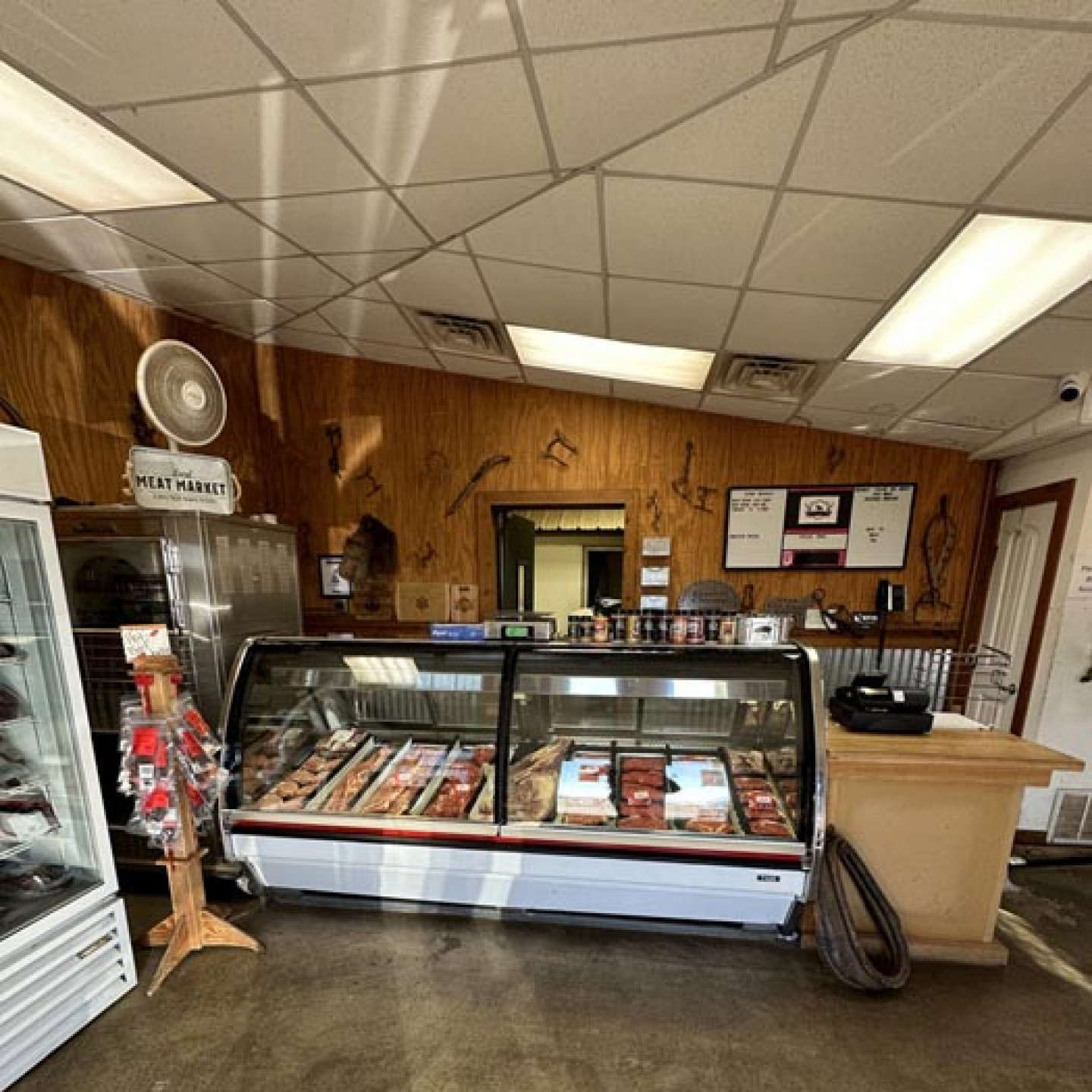 Custom Butchering Services, Licensed Professional Butcher Wolfforth & Lubbock, TX All Hale Meats